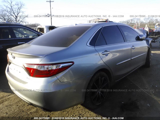 4T1BF1FK9FU048194 - 2015 TOYOTA CAMRY LE/XLE/SE/XSE ვერცხლისფერი ფოტო 4