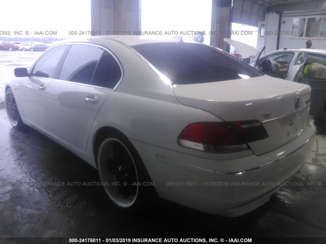 WBAHN83587DT69098 - 2007 BMW 750 WHITE photo 3