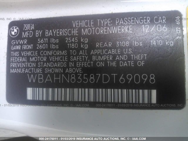 WBAHN83587DT69098 - 2007 BMW 750 WHITE photo 9