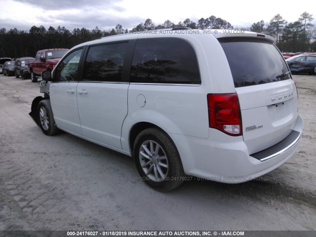 2C4RDGCGXJR216362 - 2018 DODGE GRAND CARAVAN SXT WHITE photo 3