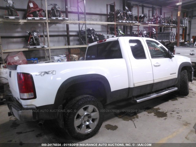 1GTSKWE30AZ103019 - 2010 GMC SIERRA K1500 SLT WHITE photo 4