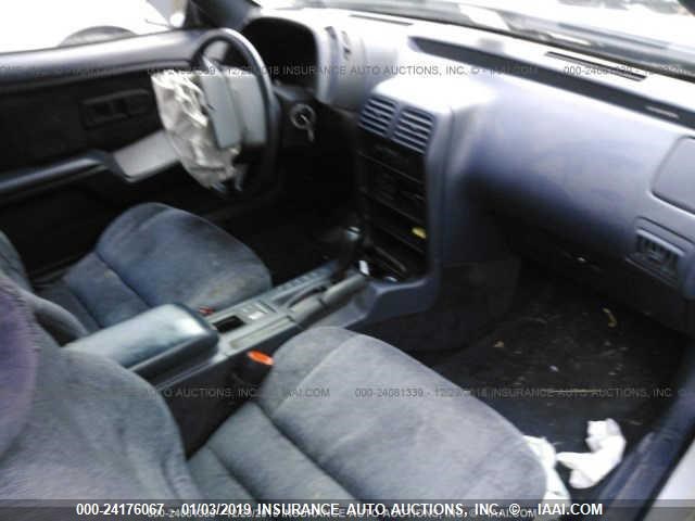 1C3XU4537PF677829 - 1993 CHRYSLER LEBARON WHITE photo 5