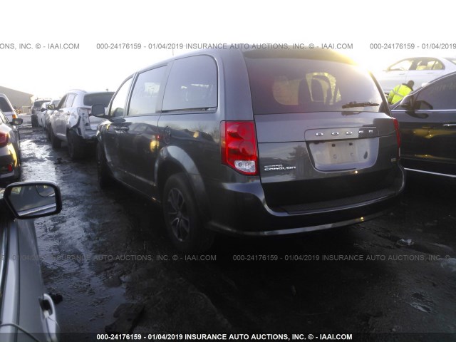 2C4RDGBG3JR221629 - 2018 DODGE GRAND CARAVAN SE GRAY photo 3