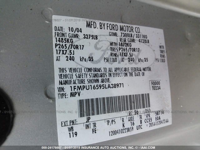 1FMPU16595LA38971 - 2005 FORD EXPEDITION XLT SILVER photo 9