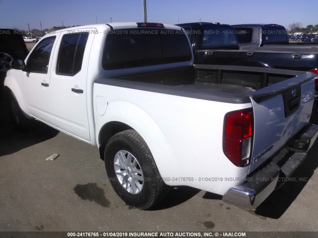 1N6AD0ER5JN765190 - 2018 NISSAN FRONTIER S/SV/SL/PRO-4X WHITE photo 3