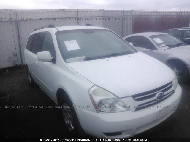 KNDMB233366055593 - 2006 KIA SEDONA EX/LX WHITE photo 1