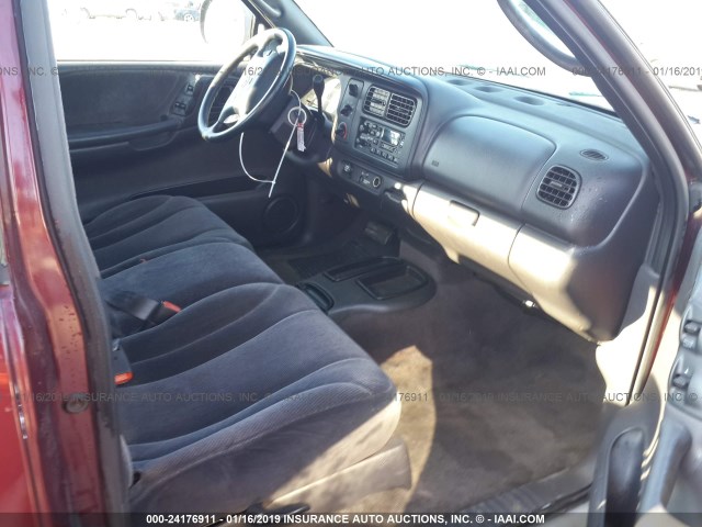 1B7GL22X0YS587148 - 2000 DODGE DAKOTA MAROON photo 5