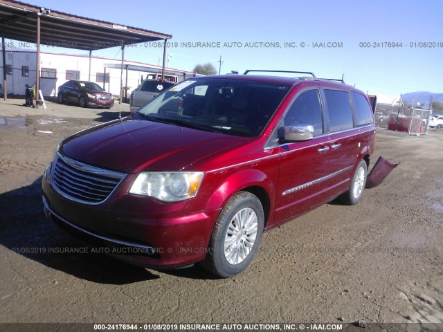 2C4RC1CG3CR411299 - 2012 CHRYSLER TOWN & COUNTRY TOURING L RED photo 2