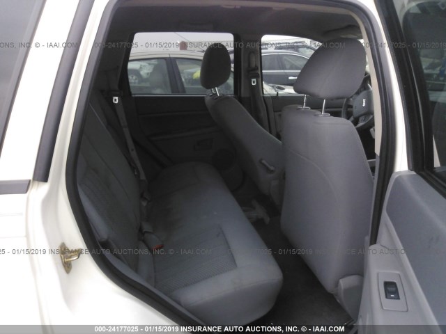 1J4GS48K76C160660 - 2006 JEEP GRAND CHEROKEE LAREDO/COLUMBIA/FREEDOM 白色 照片 8