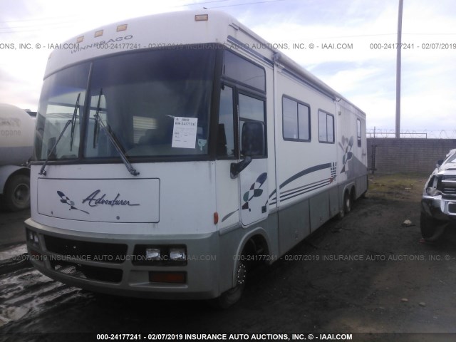 3FCMF53G7VJA27515 - 1997 WINNEBAGO ADVENTURER WHITE photo 2