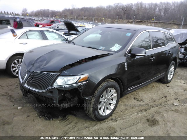 2LMHJ5NK5FBL01247 - 2015 LINCOLN MKT BLACK photo 2