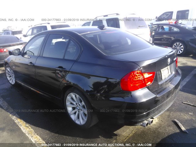 WBAPH5G53BNM81371 - 2011 BMW 328 I SULEV BLACK photo 3