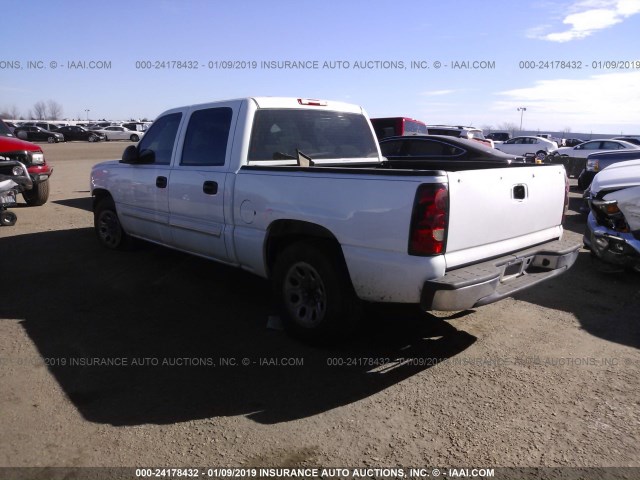 2GCEC13T451176280 - 2005 CHEVROLET SILVERADO C1500 WHITE photo 3