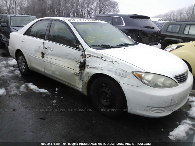 4T1BE32K36U660976 - 2006 TOYOTA CAMRY LE/XLE/SE WHITE photo 1