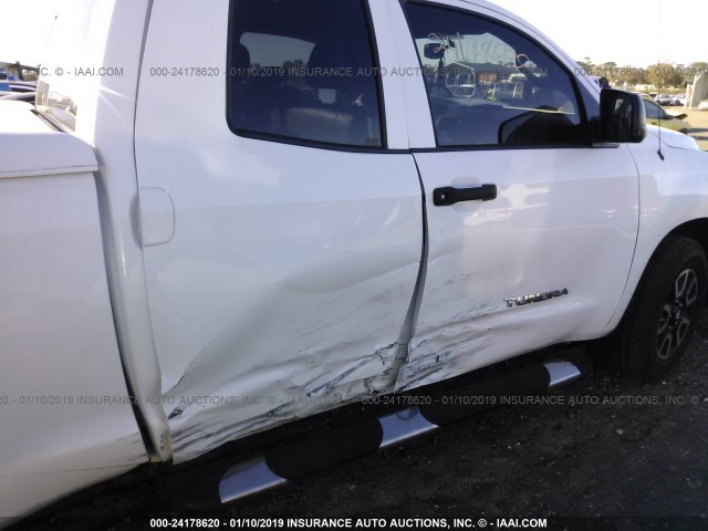 5TFRU5F10DX028564 - 2013 TOYOTA TUNDRA DOUBLE CAB SR5 WHITE photo 6