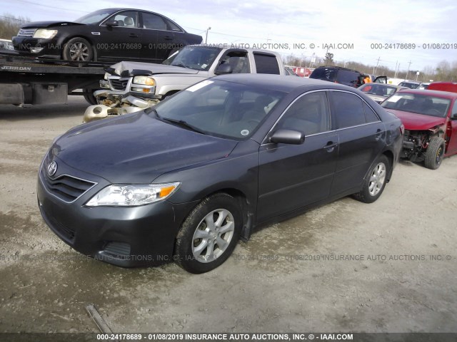 4T4BF3EK0AR082830 - 2010 TOYOTA CAMRY SE/LE/XLE 灰色 照片 2