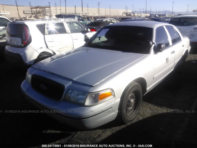 2FAFP71W4YX144381 - 2000 FORD CROWN VICTORIA POLICE INTERCEPTOR SILVER photo 2