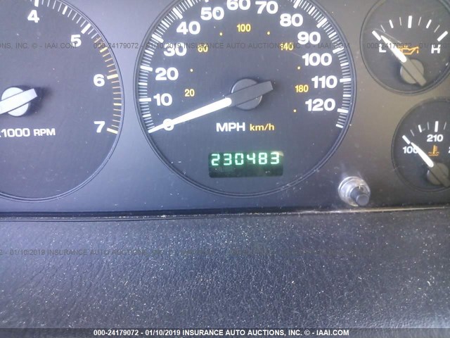 1J4GW48N54C240437 - 2004 JEEP GRAND CHEROKEE LAREDO/COLUMBIA/FREEDOM 红色 照片 7