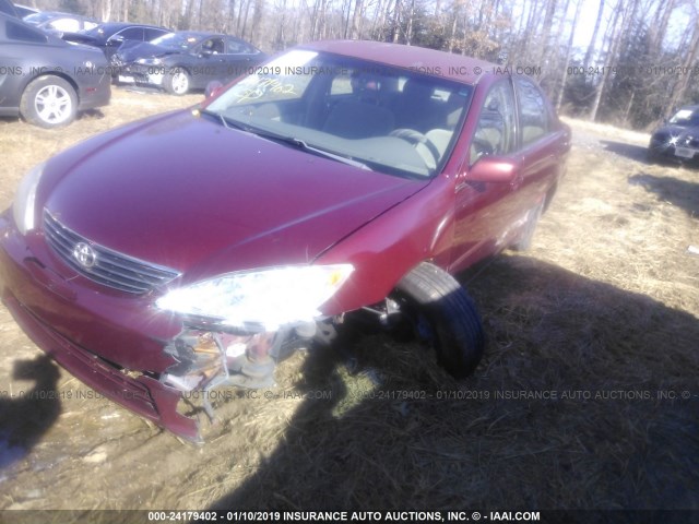 4T1BE32K85U052644 - 2005 TOYOTA CAMRY LE/XLE/SE RED photo 6