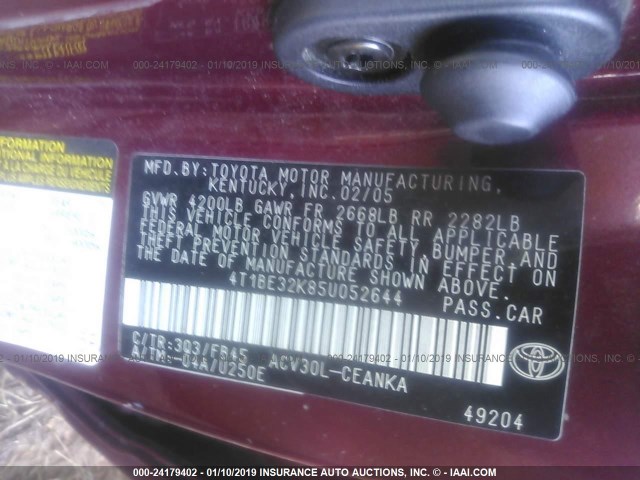 4T1BE32K85U052644 - 2005 TOYOTA CAMRY LE/XLE/SE RED photo 9