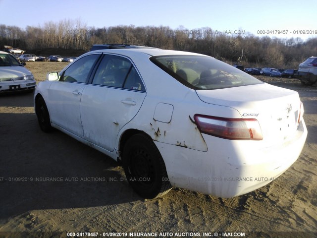 4T1BE46K67U643073 - 2007 TOYOTA CAMRY NEW GENERAT CE/LE/XLE/SE WHITE photo 3