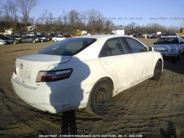 4T1BE46K67U643073 - 2007 TOYOTA CAMRY NEW GENERAT CE/LE/XLE/SE WHITE photo 4