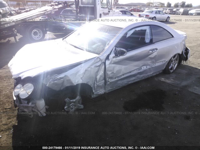 WDBTJ72HX7F210455 - 2007 MERCEDES-BENZ CLK 550 SILVER photo 6