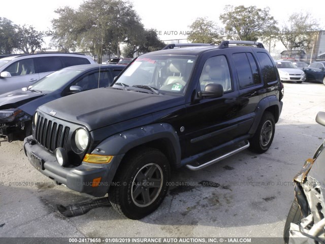 1J4GL38K35W536078 - 2005 JEEP LIBERTY RENEGADE BLACK photo 2