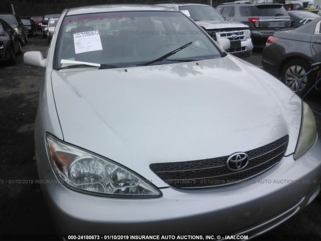 4T1BE32K33U181291 - 2003 TOYOTA CAMRY LE/XLE/SE SILVER photo 6