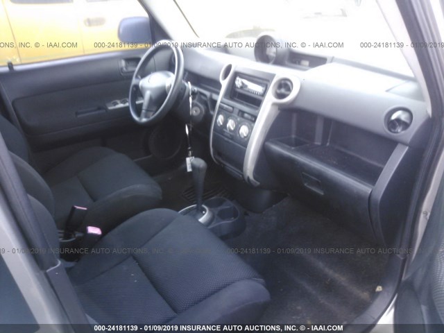 JTLKT324250181714 - 2005 TOYOTA SCION XB 灰色 照片 5