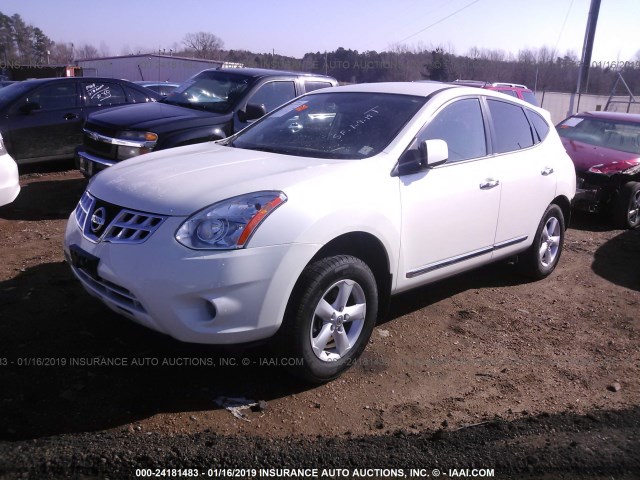 JN8AS5MT4DW032599 - 2013 NISSAN ROGUE S/SV WHITE photo 2