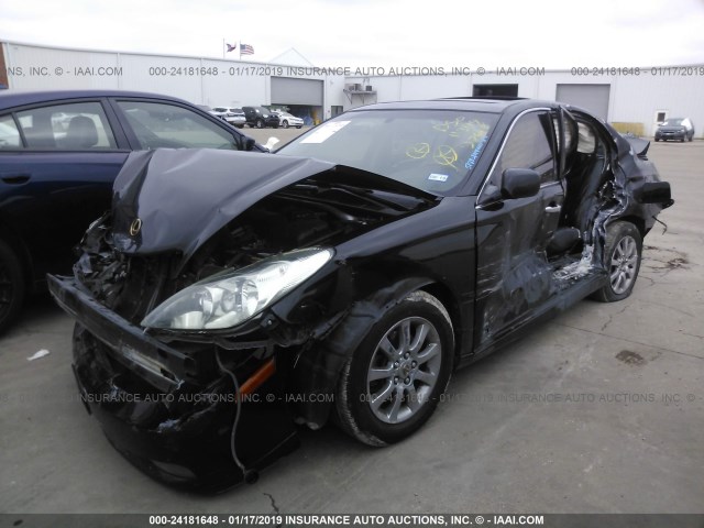JTHBF30G720052006 - 2002 LEXUS ES 300 BLACK photo 2
