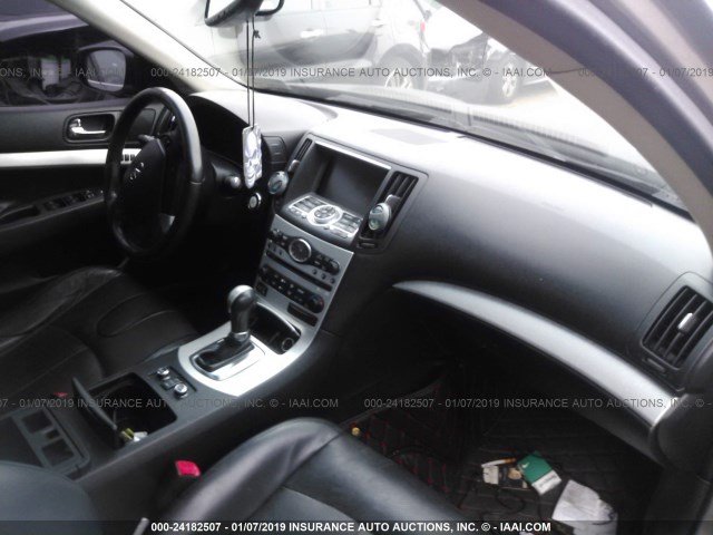 JNKCV61F99M354348 - 2009 INFINITI G37 GRAY photo 5