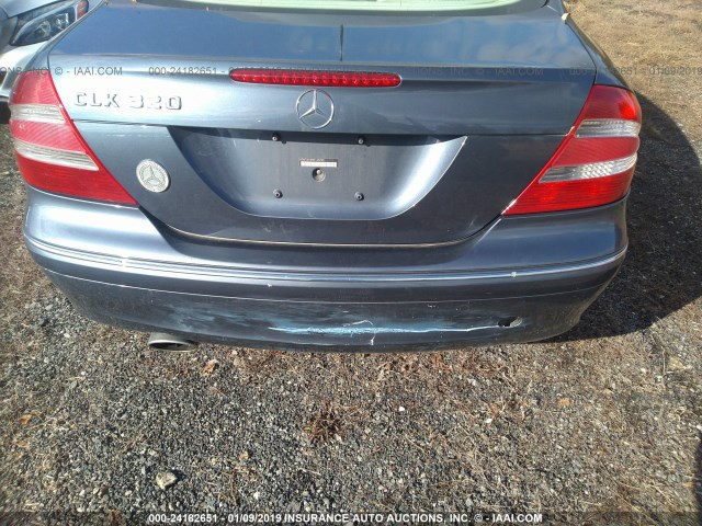 WDBTJ65J95F145295 - 2005 MERCEDES-BENZ CLK 320C BLUE photo 6