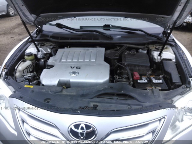 4T1BK3EK7AU109057 - 2010 TOYOTA CAMRY SE/LE/XLE 银色 照片 10