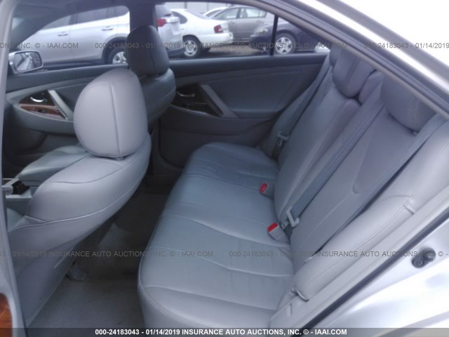 4T1BK3EK7AU109057 - 2010 TOYOTA CAMRY SE/LE/XLE 银色 照片 8