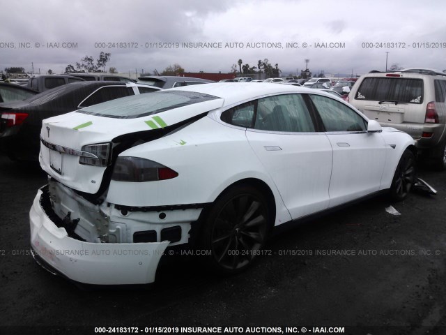 5YJSA1H19EFP52944 - 2014 TESLA MODEL S WHITE photo 4