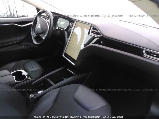 5YJSA1H19EFP52944 - 2014 TESLA MODEL S WHITE photo 5