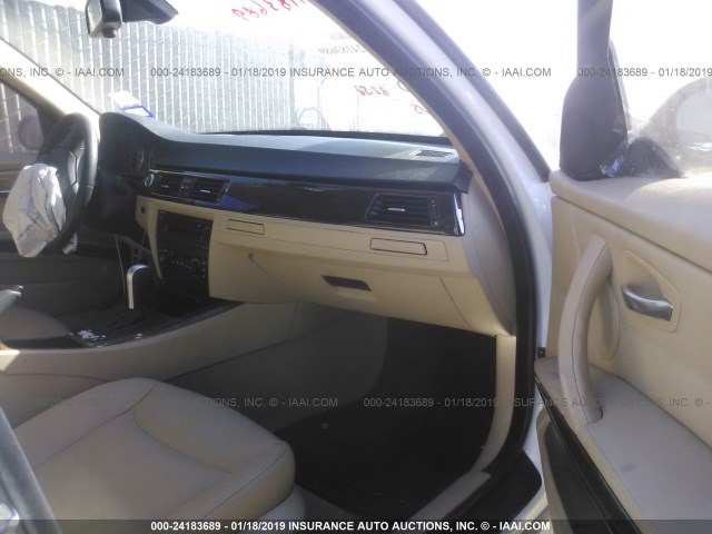 WBAVB17586NK34841 - 2006 BMW 325 I AUTOMATIC WHITE photo 5