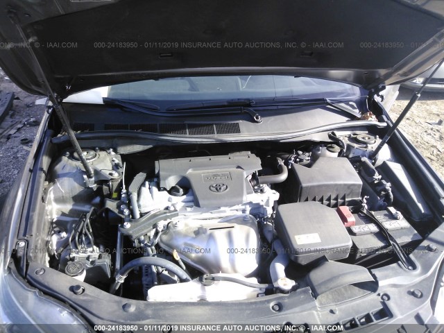 4T1BF1FK9HU810555 - 2017 TOYOTA CAMRY LE/XLE/SE/XSE GRAY photo 10