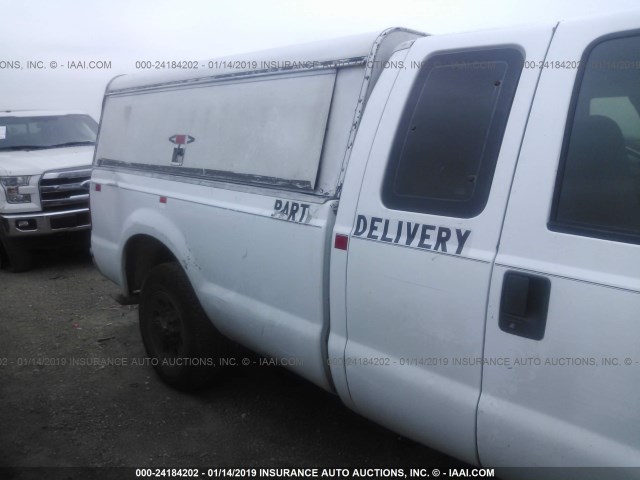 1FTSX30S43EA32903 - 2003 FORD F350 SRW SUPER DUTY WHITE photo 6