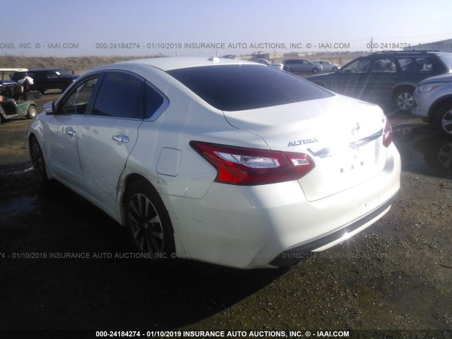 1N4AL3AP3HC155845 - 2017 NISSAN ALTIMA 2.5/S/SV/SL/SR WHITE photo 3