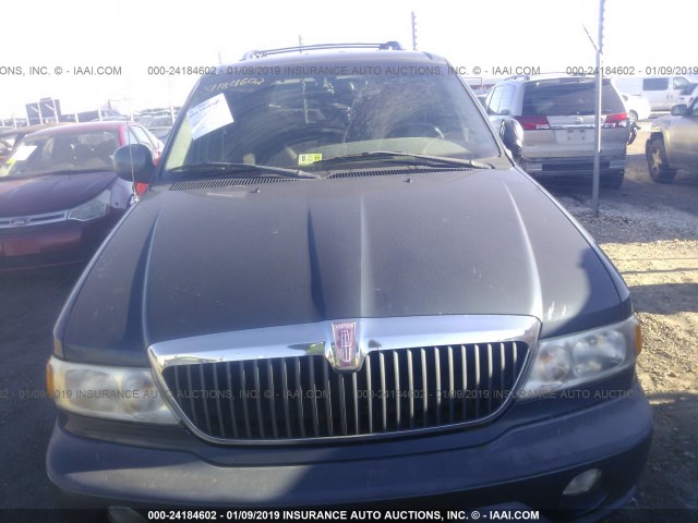 5LMPU28A6XLJ29020 - 1999 LINCOLN NAVIGATOR 灰色 照片 6