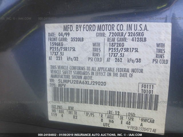 5LMPU28A6XLJ29020 - 1999 LINCOLN NAVIGATOR 灰色 照片 9