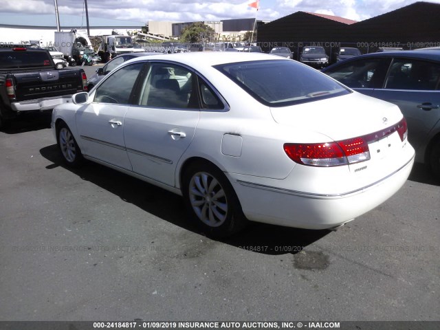 KMHFC46F96A044145 - 2006 HYUNDAI AZERA SE/LIMITED WHITE photo 3