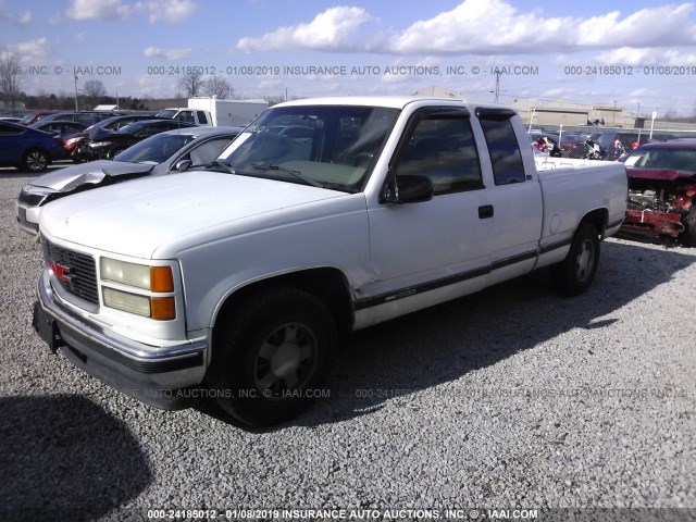 1GTEC19R3TE513514 - 1996 GMC SIERRA C1500 WHITE photo 2