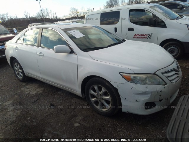 4T4BF3EK4BR160589 - 2011 TOYOTA CAMRY SE/LE/XLE WHITE photo 1