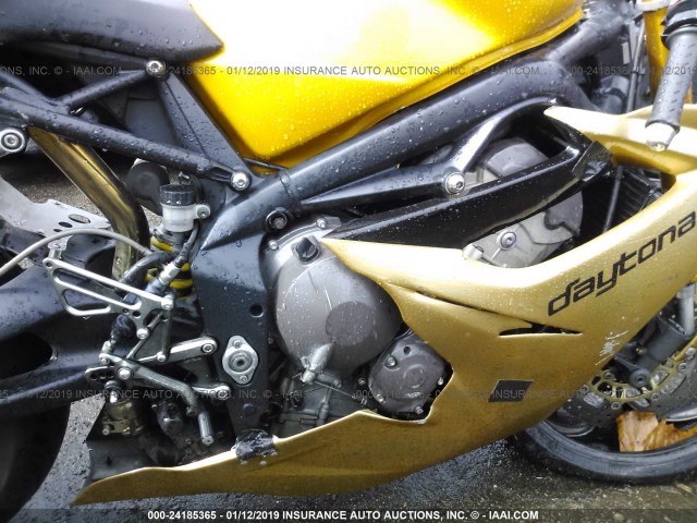 SMTD00NS67J286423 - 2007 TRIUMPH MOTORCYCLE DAYTONA 675 GOLD photo 8