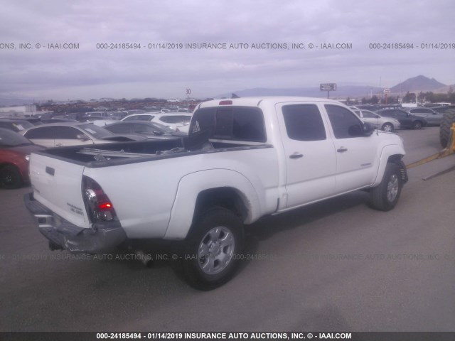 3TMKU4HNXCM032069 - 2012 TOYOTA TACOMA DBL CAB PRERUNNER LNG BED WHITE photo 4