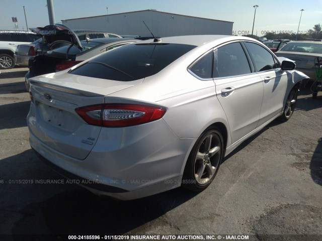 3FA6P0HD8ER397452 - 2014 FORD FUSION SE WHITE photo 4